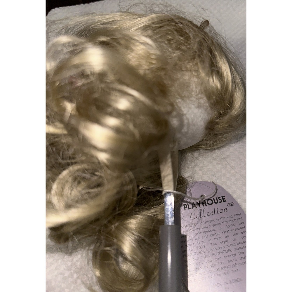 CONNIE Playhouse Doll Wig Size 12-13 Color Pale Blond Modacrylic Wavy - Picture 4 of 9